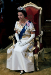 Queen Elizabeth ll  фото №519038