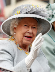 Queen Elizabeth ll  фото №1188046