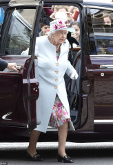 Queen Elizabeth ll  фото №1195218