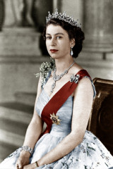 Queen Elizabeth ll  фото №518989