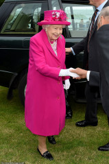 Queen Elizabeth ll  фото №1195229