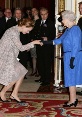 Queen Elizabeth ll  фото №703440