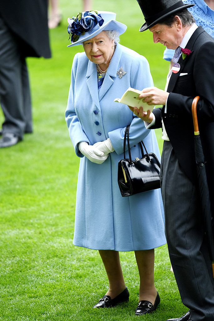 Королева Елизавета Вторая (Queen Elizabeth ll )