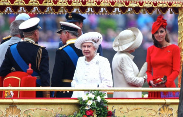 Queen Elizabeth ll  фото №521352