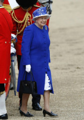 Queen Elizabeth ll  фото №643972