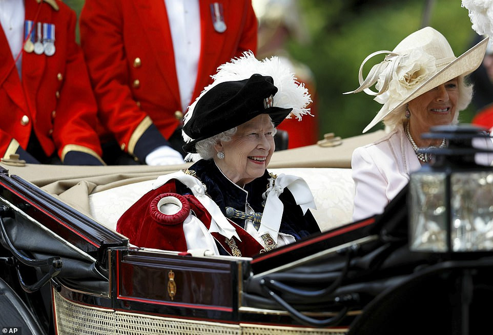 Королева Елизавета Вторая (Queen Elizabeth ll )