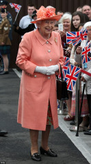 Queen Elizabeth ll  фото №979886