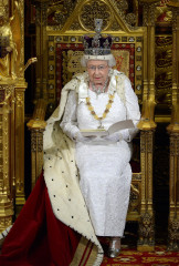 Queen Elizabeth ll  фото №739709
