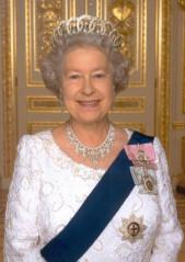 Queen Elizabeth ll  фото №521236