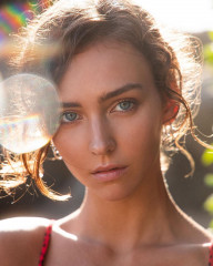 RACHEL COOK on the Set of a Photoshoot, October 2019 фото №1231235