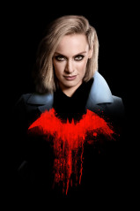 RACHEL SKARSTEN – Batwoman, Season 1 Promos and Trailer фото №1208055