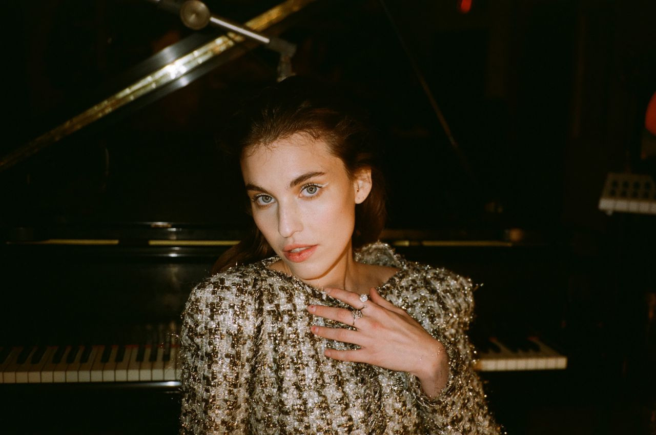 Рейни Куолли - Rainey Qualley фото №1153569 - Rainey Qualley