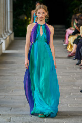 Rebecca Longendyke - Alberta Ferretti Spring/Summer 2022 Fashion Show in Milan фото №1331913