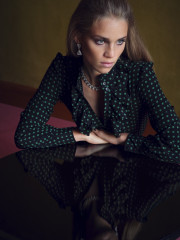 Rebecca Longendyke - Vogue Paris фото №1348768
