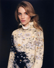 Rebecca Longendyke - Vogue UK фото №1275576