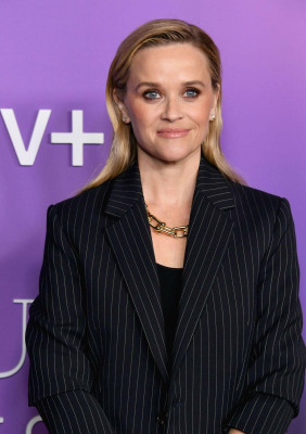 Reese Witherspoon - 'Truth be told' Premiere in Los Angeles 01/19/2023 фото №1362978