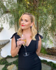 Reese Witherspoon - Emmys 2020 фото №1276449