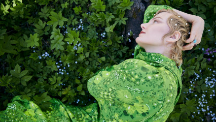 Рената Литвинова для Vogue Russia // 2020 фото №1262385