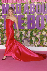Renee Zellweger – at Bridget Jones Premiere in London January 2025 фото №1411537