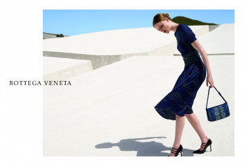 Rianne van Rompaey - for Bottega Veneta Fall/Winter Campaign фото №1195491