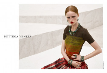 Rianne van Rompaey - for Bottega Veneta Fall/Winter Campaign фото №1195488