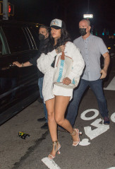 Rihanna - The Remedy Diner in New York 08/02/2021 фото №1305012