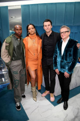 Rihanna - Fenty Launch in New York 02/07/2020 фото №1245690