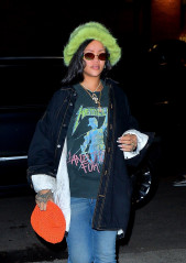 Rihanna - New York 02/08/2020 фото №1245811