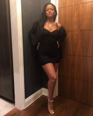 Rihanna - 05/18/2018 фото №1072043
