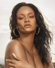 Rihanna - Fenty Beauty Beach, Please! Summer (2018) фото №1071788