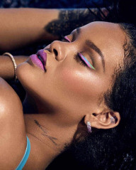 Rihanna - Fenty Beauty Getting Hotter (2019) фото №1172860