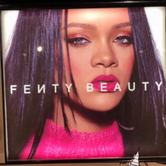 Rihanna - Fenty Beauty Unlocked (2019) фото №1141002