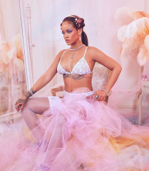 Rihanna - Savage x Fenty Spring Collection 2020 фото №1248952