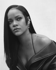 Rihanna - Fenty Eau de Parfum (2021) фото №1304562