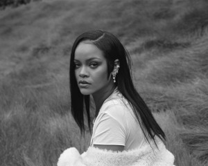 Rihanna - Fenty Eau de Parfum (2021) фото №1304565