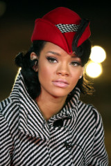 Rihanna фото №129855