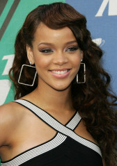 Rihanna фото №129464