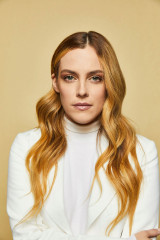 Riley Keough – Pizza Hut Lounge Portraits at The Sundance Film Festival фото №1138197