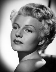Rita Hayworth фото №247520