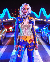 Rita Ora - Music Video 'New Look' (2019) фото №1197935