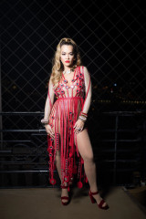 Rita Ora - Live at Eiffel Tower in Paris by Manuel Obadia Wills (2021) фото №1313521