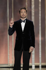 Robert Downey Jr - 70th Annual Golden Globe Awards in Beverly Hills 01/13/2013 фото №1276170