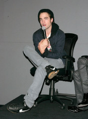 Robert Pattinson фото №124856