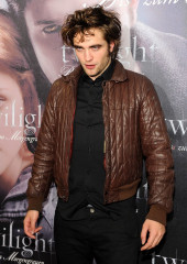 Robert Pattinson фото №302343