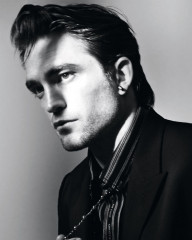 Robert Pattinson by David Sims for Dior • Spring/Summer 2021 фото №1283700