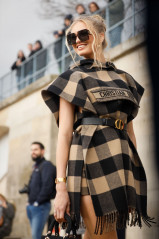 Romee Strijd – Dior Show at Paris Fashion Week 02/25/2020 фото №1248315