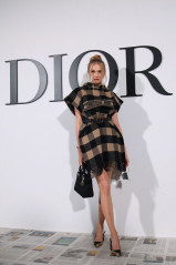 Romee Strijd – Dior Show at Paris Fashion Week 02/25/2020 фото №1248361