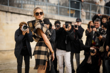 Romee Strijd – Dior Show at Paris Fashion Week 02/25/2020 фото №1248311