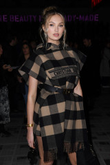 Romee Strijd – Dior Show at Paris Fashion Week 02/25/2020 фото №1248364