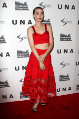 Rooney Mara on Red Carpet – “Una” Screening in NYC фото №1001479